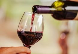 ¿Cómo elegir un buen vino tinto?